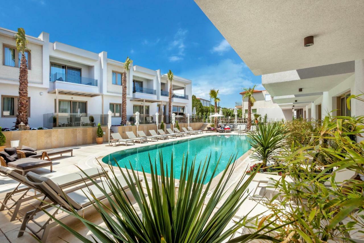 Pefki Deluxe Residences Пефкохорі Екстер'єр фото